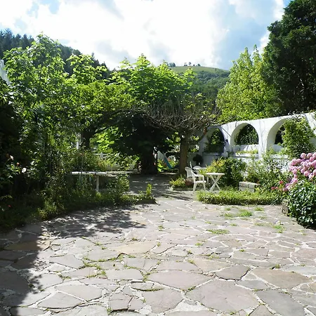 Chambres Bidegain Bed & Breakfast